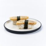 Nigiris de tamagoyaki (tortilla dulce japonesa) (2 unidades)