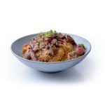 Kare raisu de ternera: Bol de arroz con curry japonés un poco picante con ternera y verduras